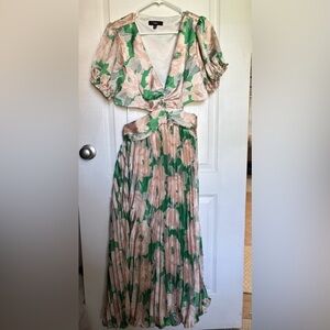 Lulu's Green and Cream Floral Maxi Dress